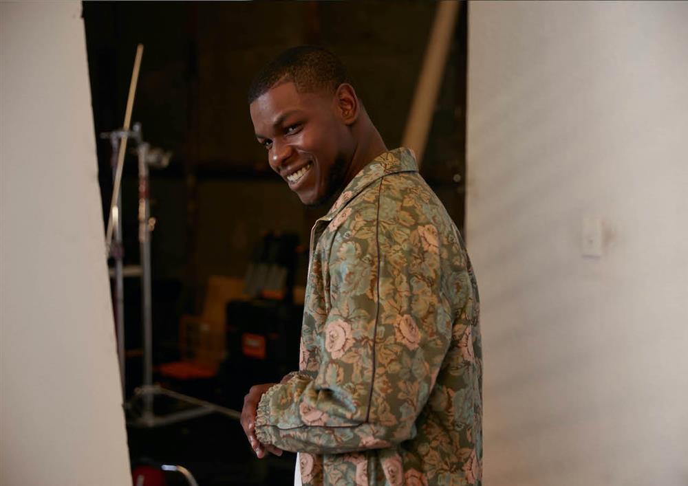 Edition by John Boyega 系列拍攝幕後花絮 (12)