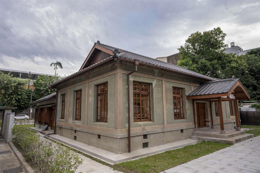 2.「新竹少年刑務所演武場」修復完工，11月11日起將以藝文空間正式開館營運，民眾得以一窺演武場過去作為日治時期監獄系統建築的神秘面紗。