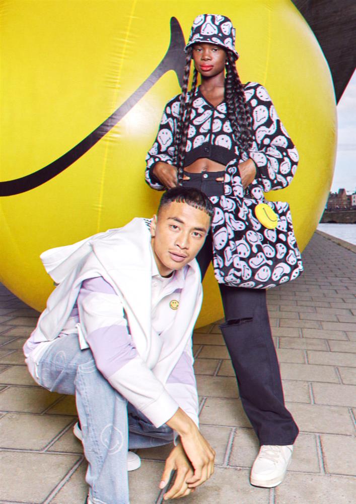 Smiley® x H_M聯名系列形象照 (6)