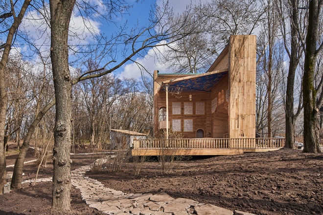 article___GATE_AR_06987_LR