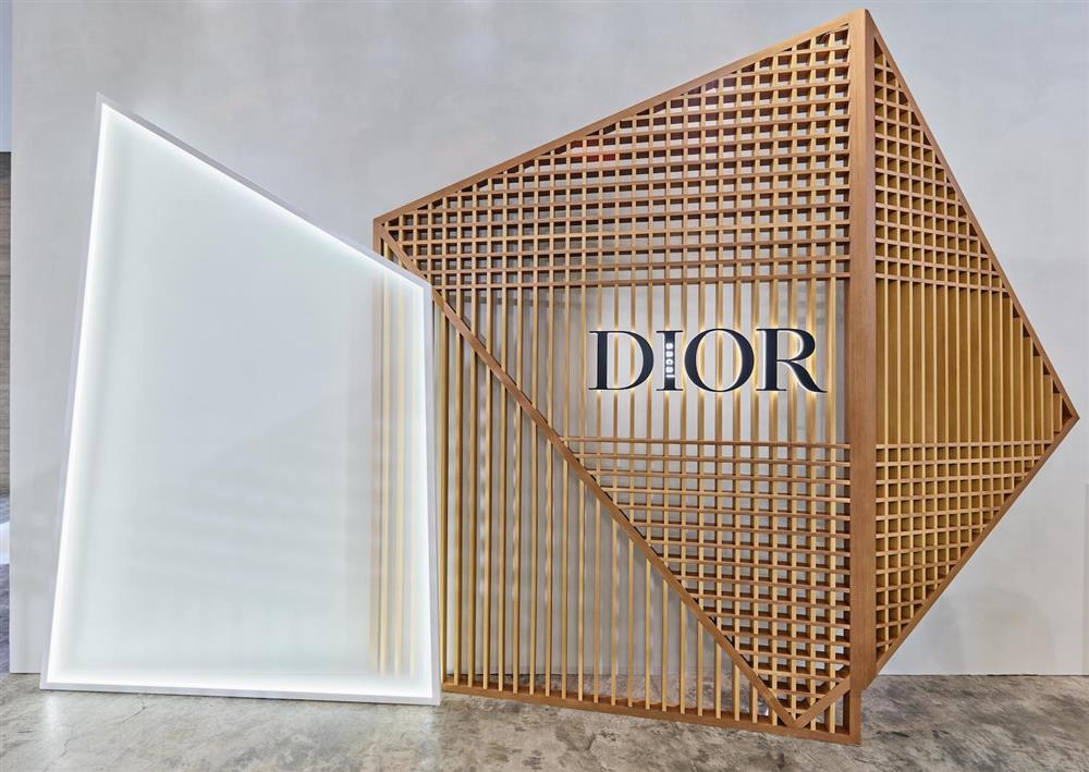 DIOR AND SACAI 男裝台中期間限定店 (10)