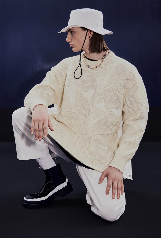 DIOR AND SACAI CAPSULE COLLECTION BY BRETT LLOYD - LOOK 11 DETAIL