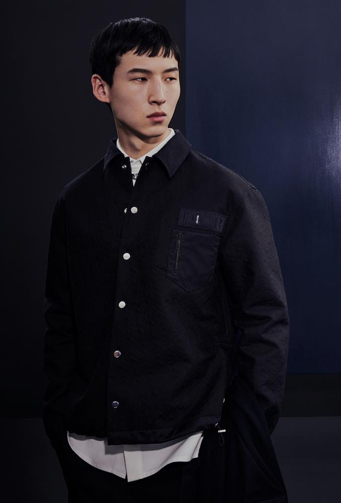 DIOR AND SACAI CAPSULE COLLECTION BY BRETT LLOYD - LOOK 6