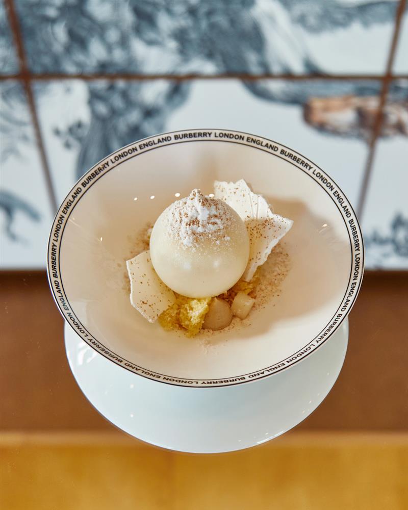 4x5 Imagined Landscapes Jeju - Thomas Burberry Cafe_004