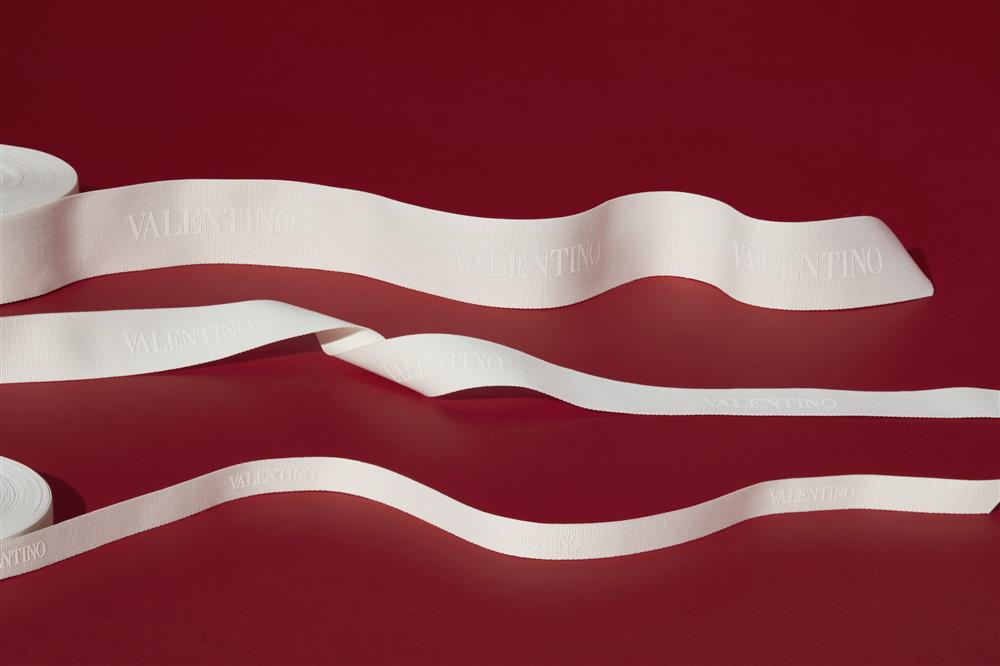 VALENTINO NEW BRAND IDENTITY PACKAGING (11)- Courtesy of Valentino VALENTINO NEW BRAND IDENTITY PACKAGING (11)- Courtesy of Valentino