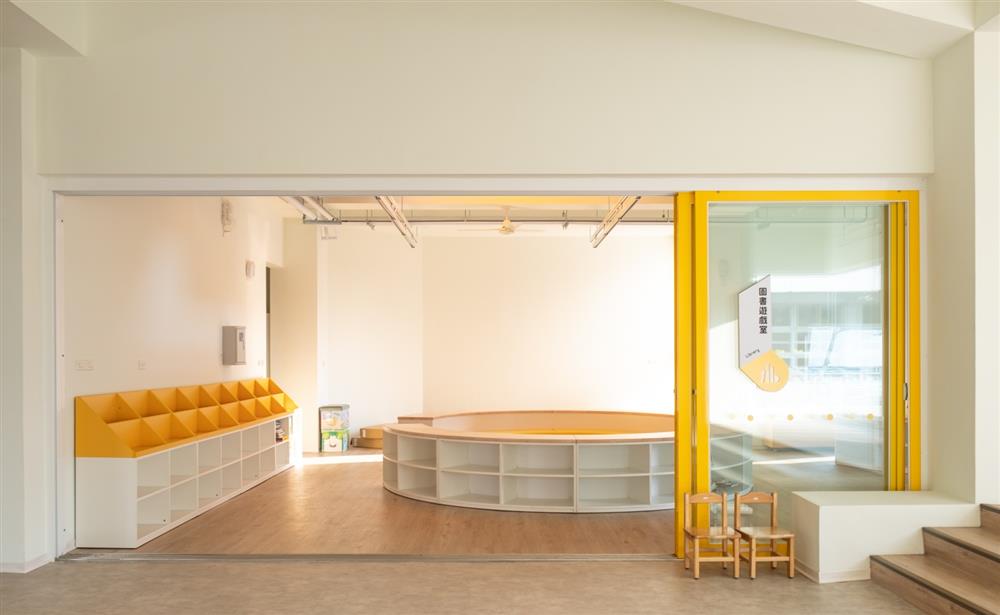 台中市黎明國小附設幼兒園Int-02 ©Yu-Cheng Cheng