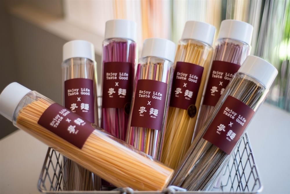 LINE_ALBUM_彩虹麵_211017