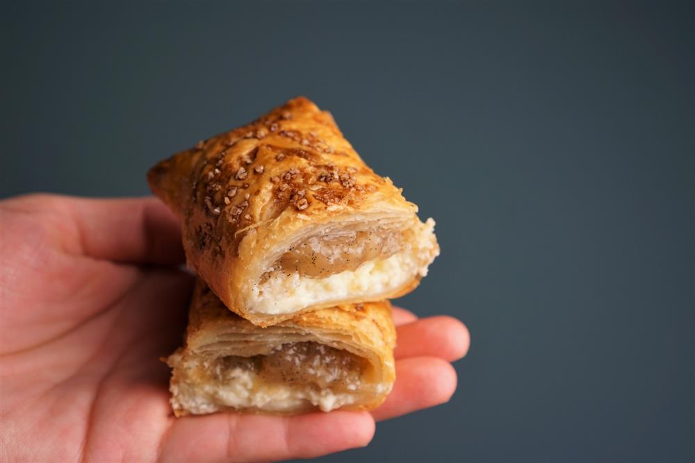 2021GĒN CREATIVE俏皮化身— nena Sweets Shop繽紛詮釋美式療癒甜點_派_Peach Turnover _ 水蜜桃香草派2 2021GĒN CREATIVE俏皮化身— nena Sweets Shop繽紛詮釋美式療癒甜點_派_Peach Turnover _ 水蜜桃香草派2