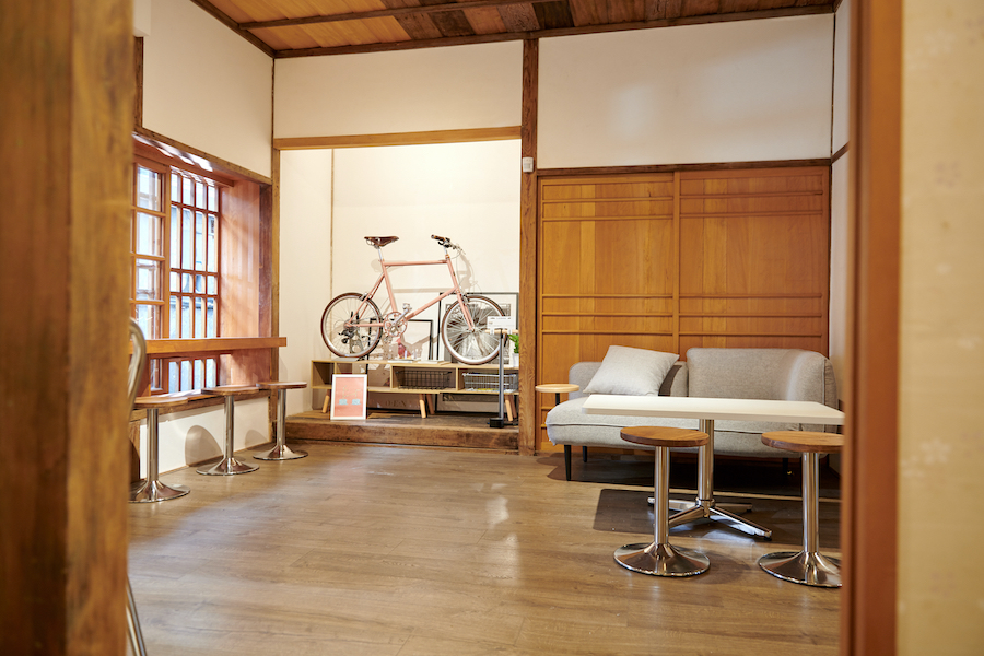 4. 內部裝潢的現代極簡