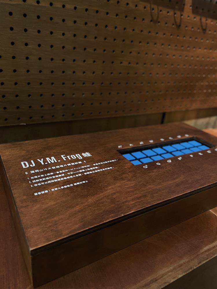 S__39919627 S__39919627