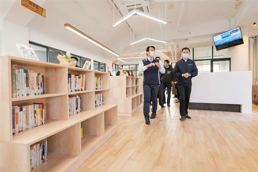 新竹成德高中_03-1500