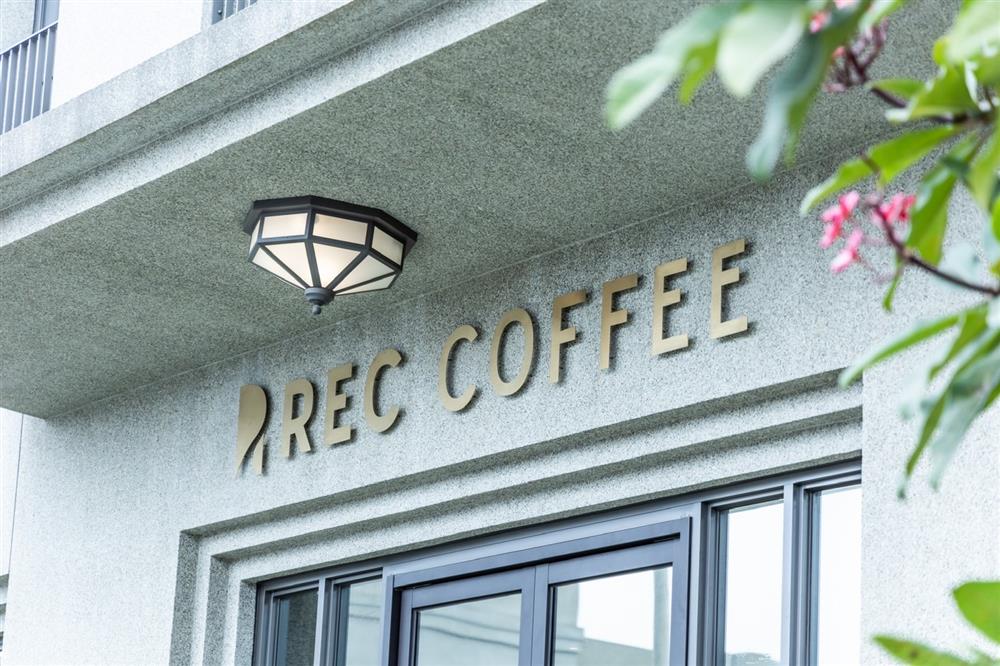 REC COFFEE台灣二號店S__32219296