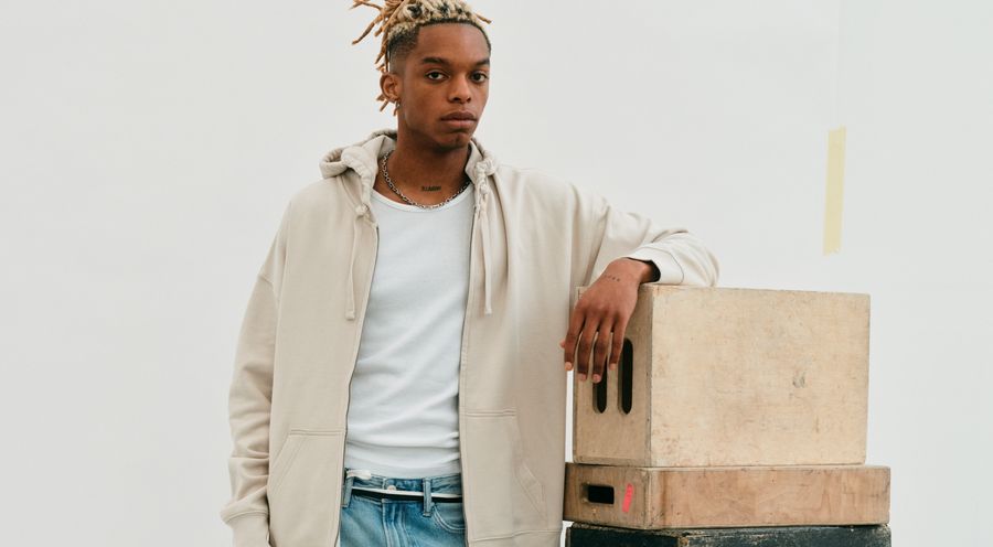 H_M BLANKS STAPLE 系列形象照 (3)