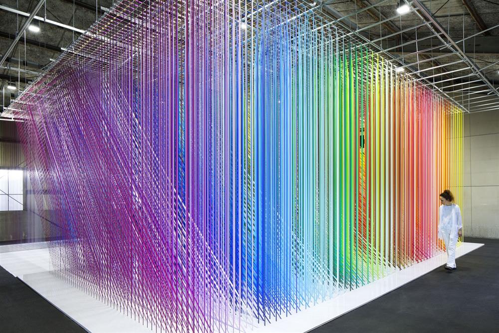 2_emmanuelle_moureaux_100_colors_35_mt