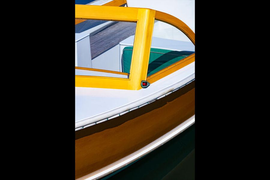 Gibson_gallery01_0