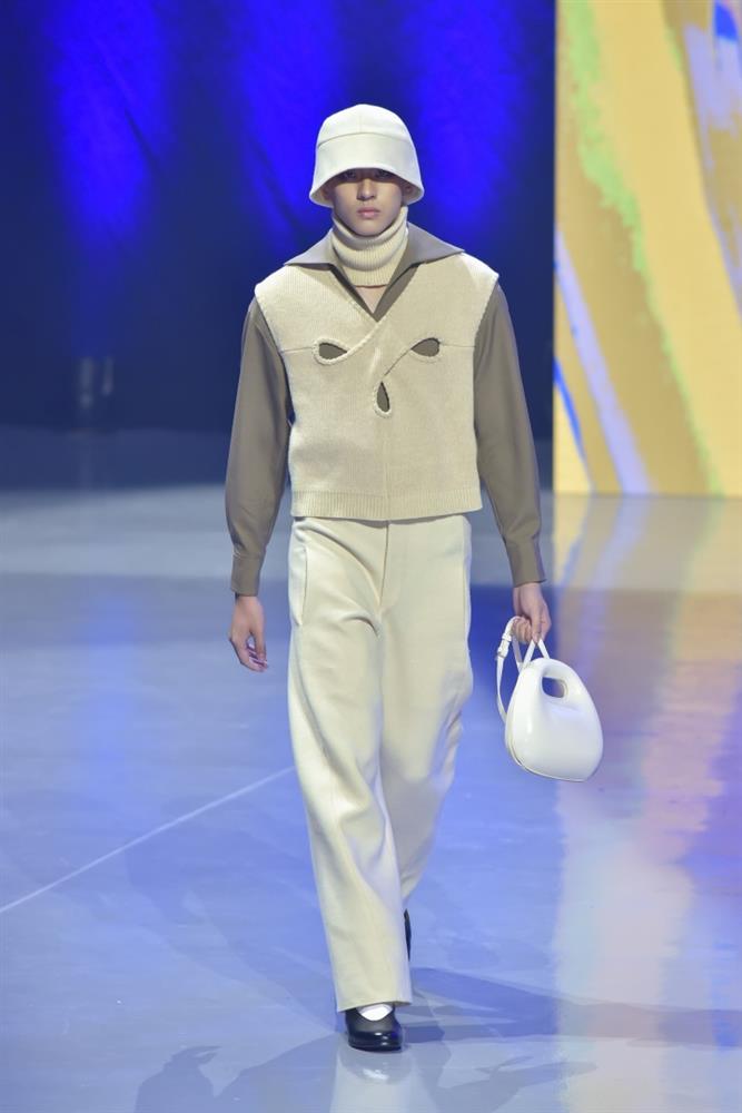 【配圖5圖說】2021高雄時尚大賞最具商業價值賞「Loop_Adventure」作品。