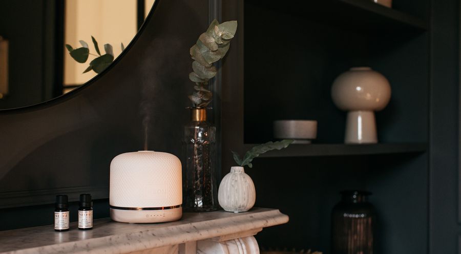 NEOM療癒香氛機Luxe NT$5,700(情境圖3) NEOM療癒香氛機Luxe NT$5,700(情境圖3)