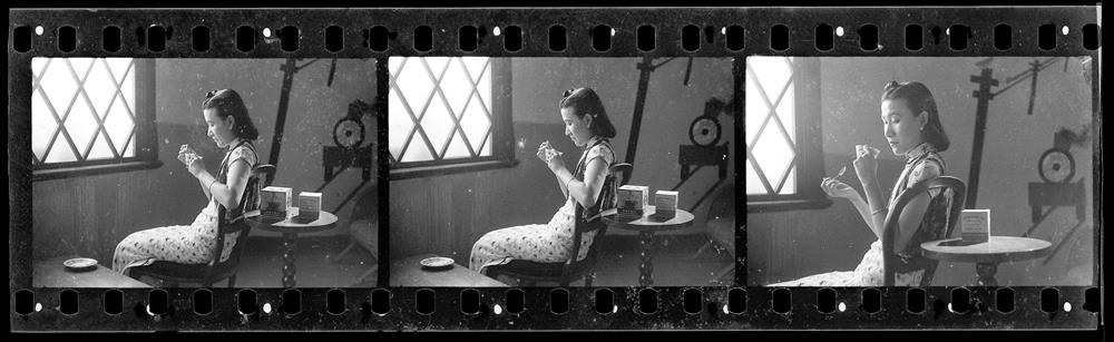 鄧南光，日東茶葉廣告，1945-1948，國家攝影文化中心典藏。