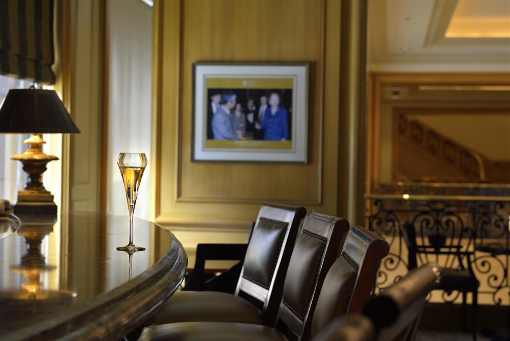 圖5.不少企業大老闆，過去會趁午間時刻到西華亨利酒吧點用一碗經典牛肉麵，成為忙碌行程之間療癒感十足的中繼站。