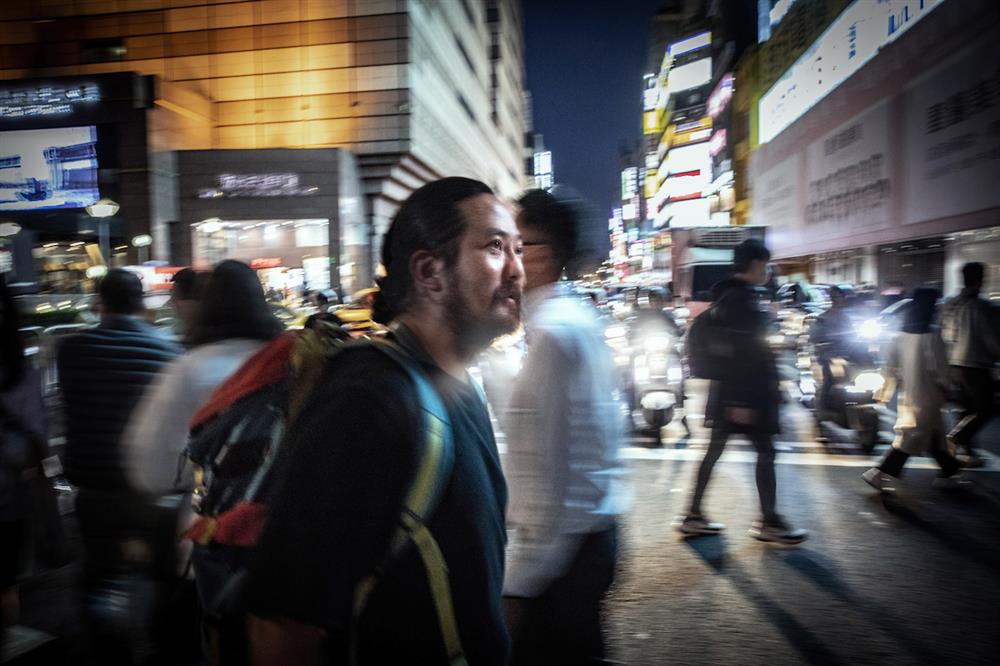 張雍001-圖說 旅歐攝影師張雍 © 攝影 王漢順(2021)