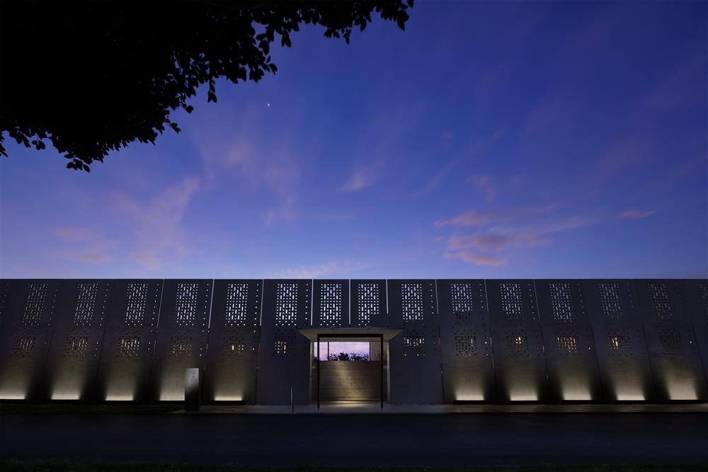 【星のや沖縄】グスクウォール