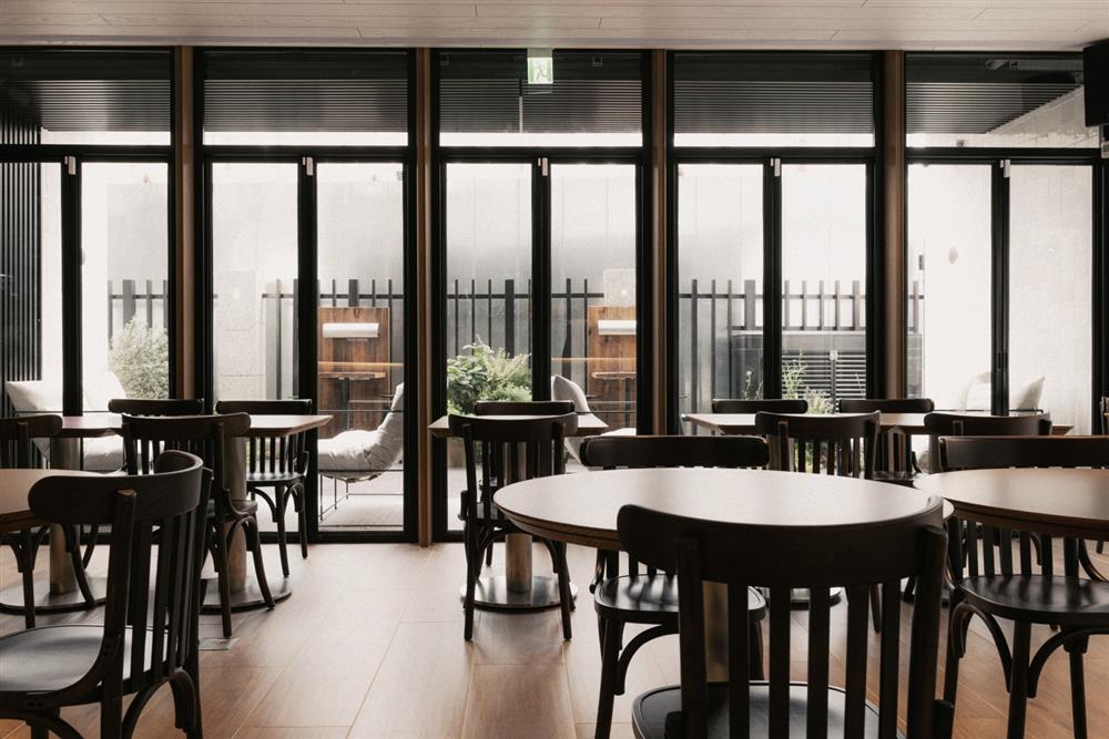 2022踏著INTRO的節拍，一起享受最搖滾的早午餐＿空間＿8