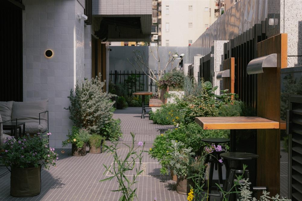 2022踏著INTRO的節拍，一起享受最搖滾的早午餐＿空間＿16