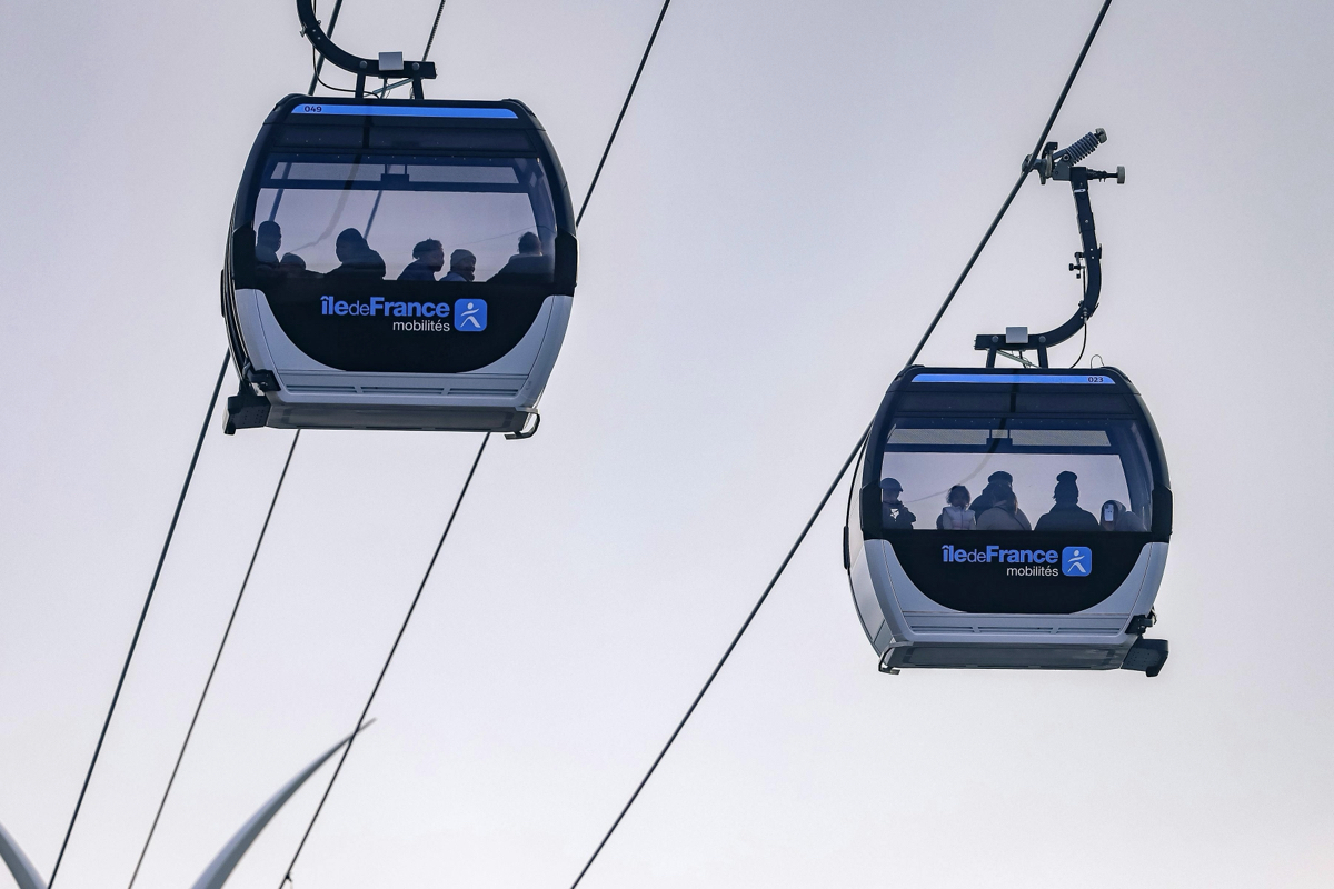 巴黎城市纜車「Câble 1」正式開通！串連郊區和市中心，遊覽浪漫之都的公共運輸新選