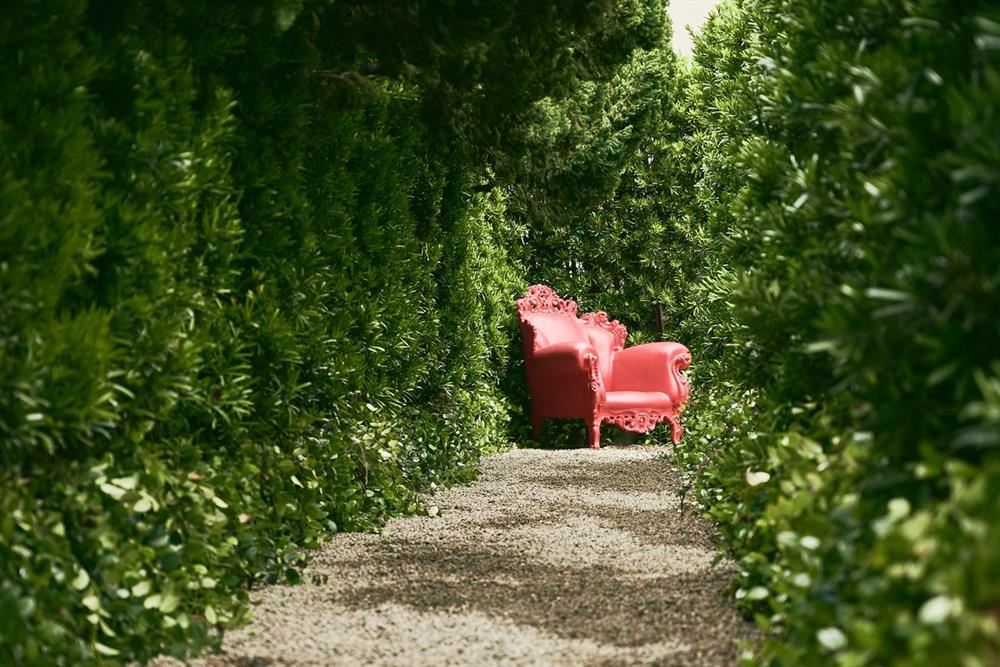 理仁美感聚落四處散落理仁建設收藏藝術品，讓美走入自然生活中_3