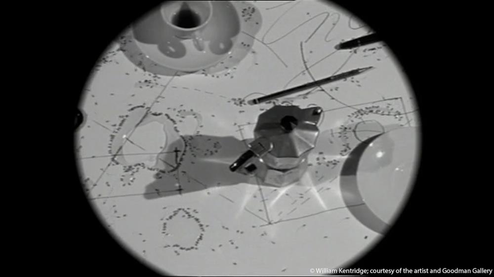 4_《月球之旅》(Journey to the Moon, 2003)© William Kentridge_ courtesy of the artist and Goodman Gallery  4_《月球之旅》(Journey to the Moon, 2003)© William Kentridge_ courtesy of the artist and Goodman Gallery