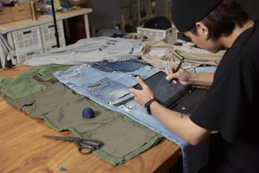 3. 考慮到不同客群需求,R+F5 重新整理計畫推出基本選項的「制式改造」,以及自由度高的「客訂改造」,讓改造的方式更多元。 3. 考慮到不同客群需求,R+F5 重新整理計畫推出基本選項的「制式改造」,以及自由度高的「客訂改造」,讓改造的方式更多元。