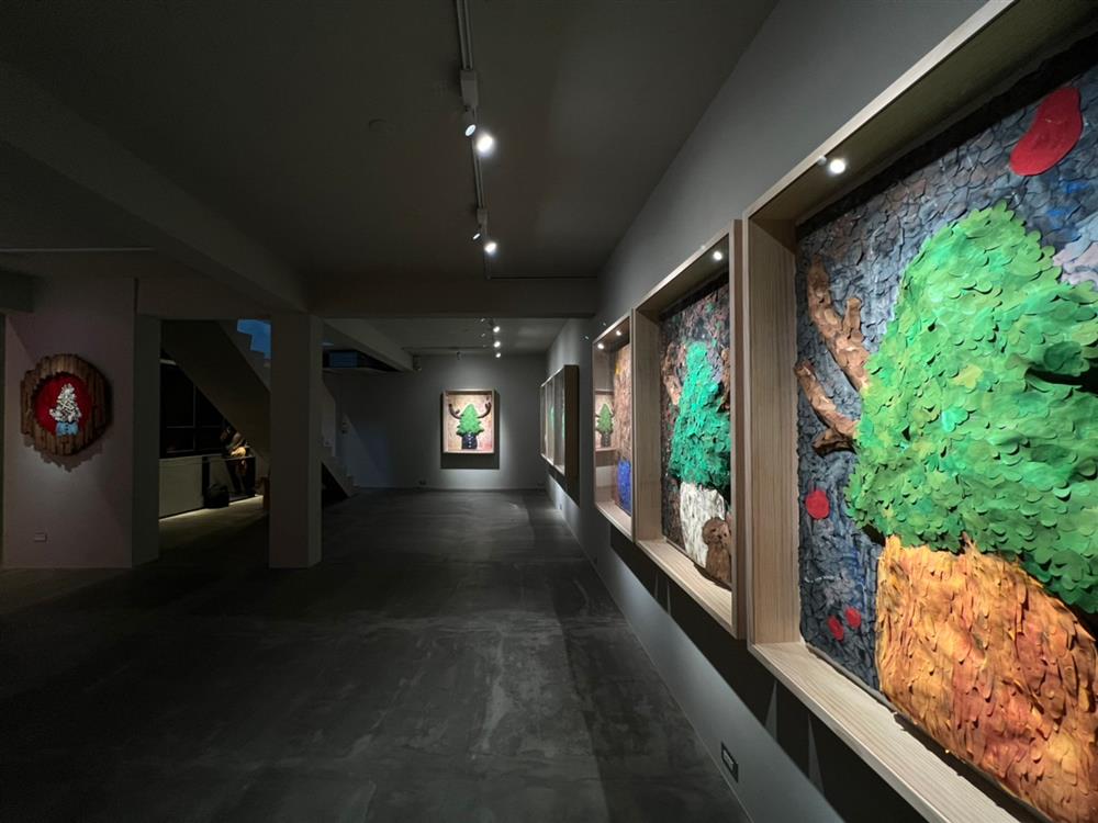 2F展場｜日本藝術家平子雄一　Yuichi Hirako　個展《Fallen Leaves》