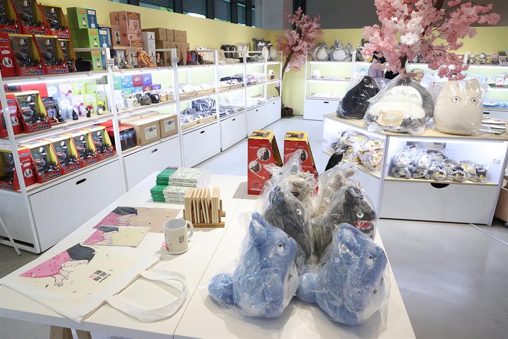 小檔此次展覽商售區商品琳瑯滿目。圖片來源：聯合數位文創