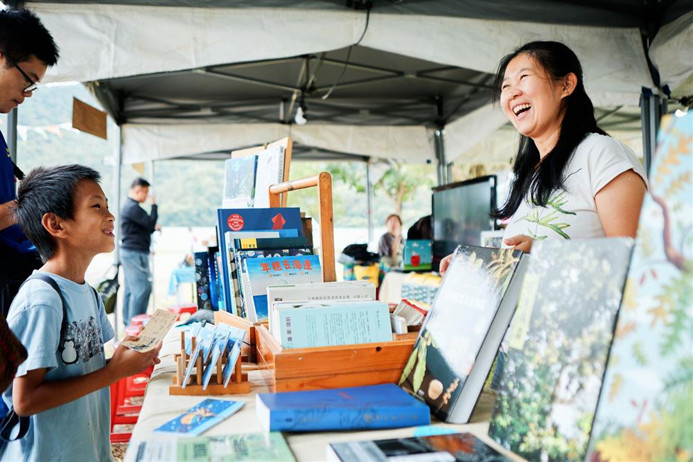獨立書店店主嚴選森林相關書籍及繪本