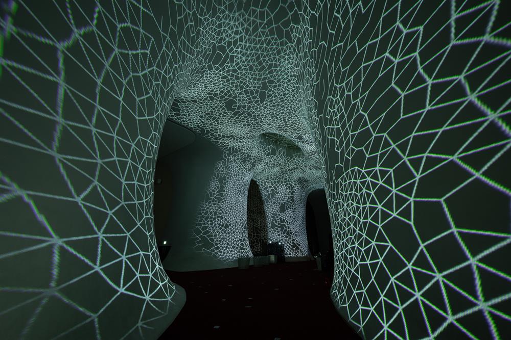 歌劇院〈光之曲幕〉限定特展《RE：CAVE》片段_2