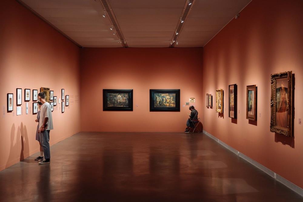 高美館《光──臺灣文化的啟蒙與自覺》展場一景。_5