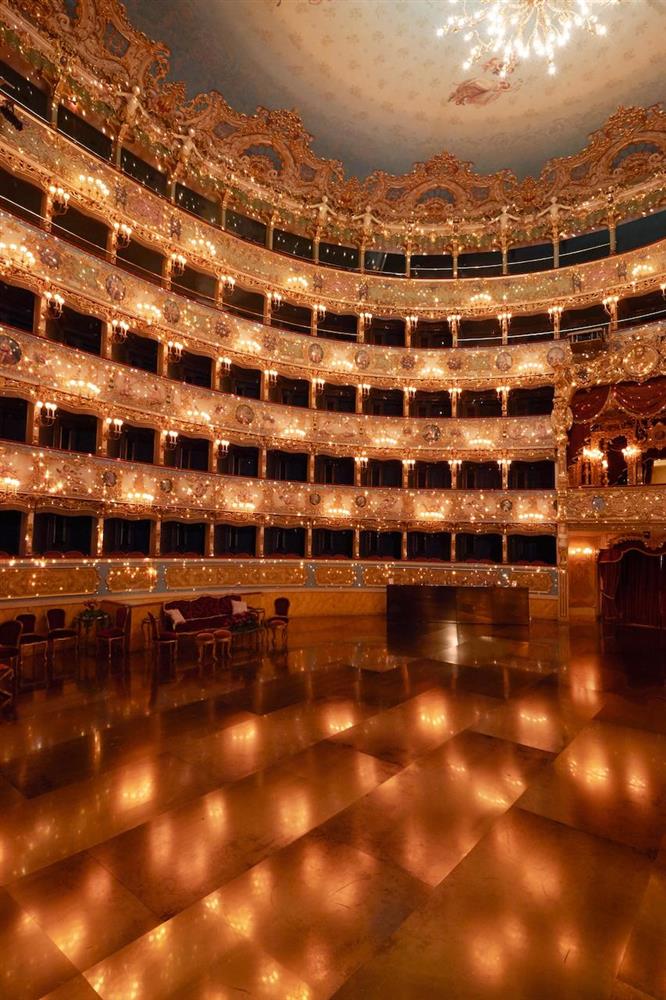 DIOR LA BIENNALE 2022 VENISE EMPTY SPACE © Adrien Dirand 59