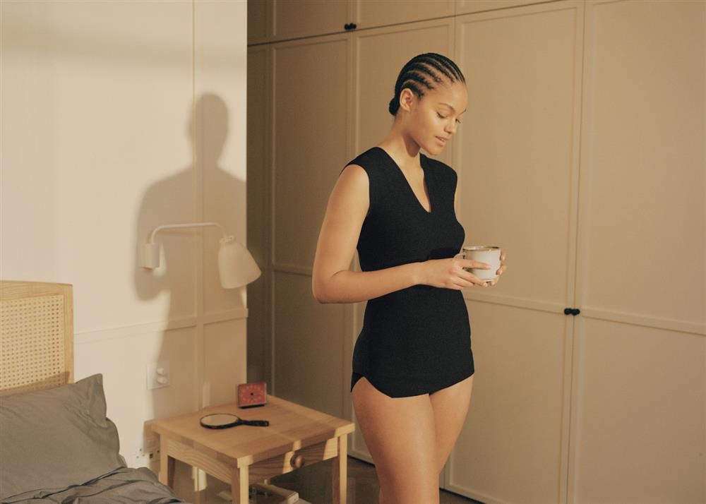 女裝 Mame 3D織法針織衫_NT$990_情境圖 女裝 Mame 3D織法針織衫_NT$990_情境圖