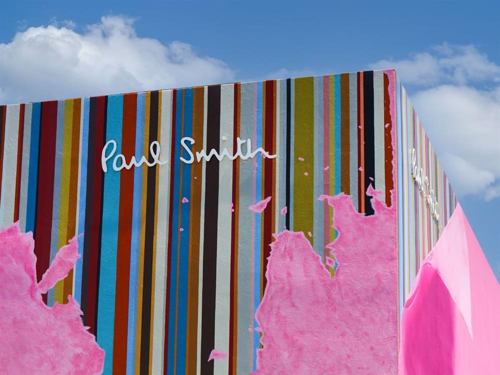 Paul Smith粉紅牆面7_n