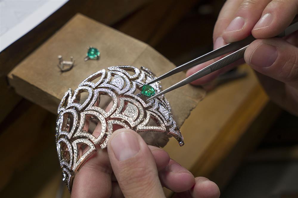 103525_BVLGARI DIVAS