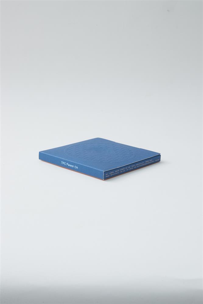 主題包裝-01【人孔蓋底泥杯墊】