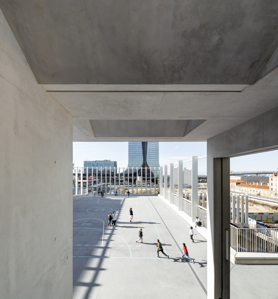 Groupe_Scolaire_A._de_Ruffi_-_Marseille_-_Photo_Luc_Boegly-049 Groupe_Scolaire_A._de_Ruffi_-_Marseille_-_Photo_Luc_Boegly-049