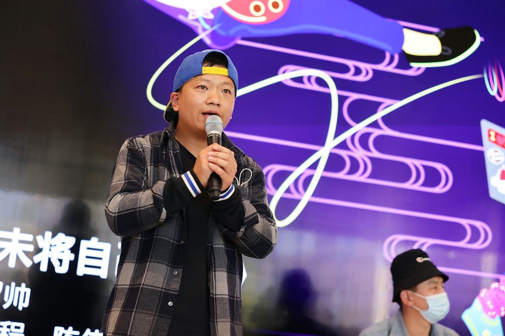 Apple-Today-at-Apple-Creative-Studios-launch-May-2022-Jim