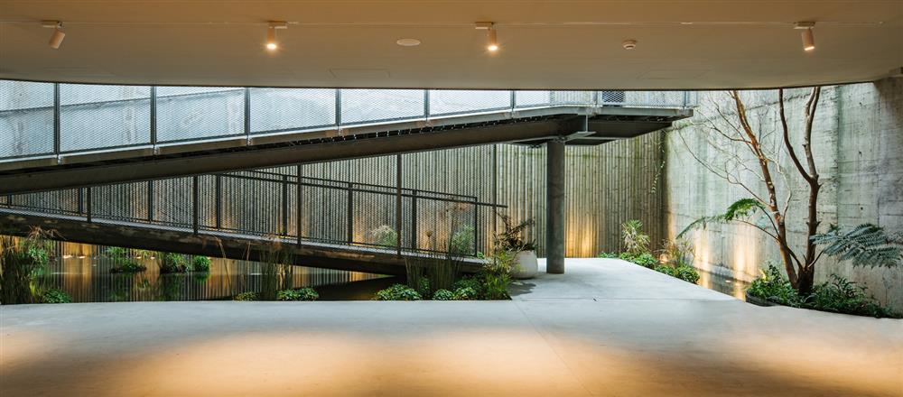 藝術梯燈光展示