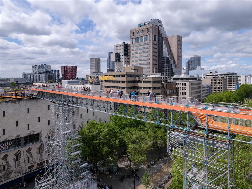 MVRDV打造的Rotterdam Rooftop Walk亮橘色鹿特丹屋頂步道 MVRDV打造的Rotterdam Rooftop Walk亮橘色鹿特丹屋頂步道