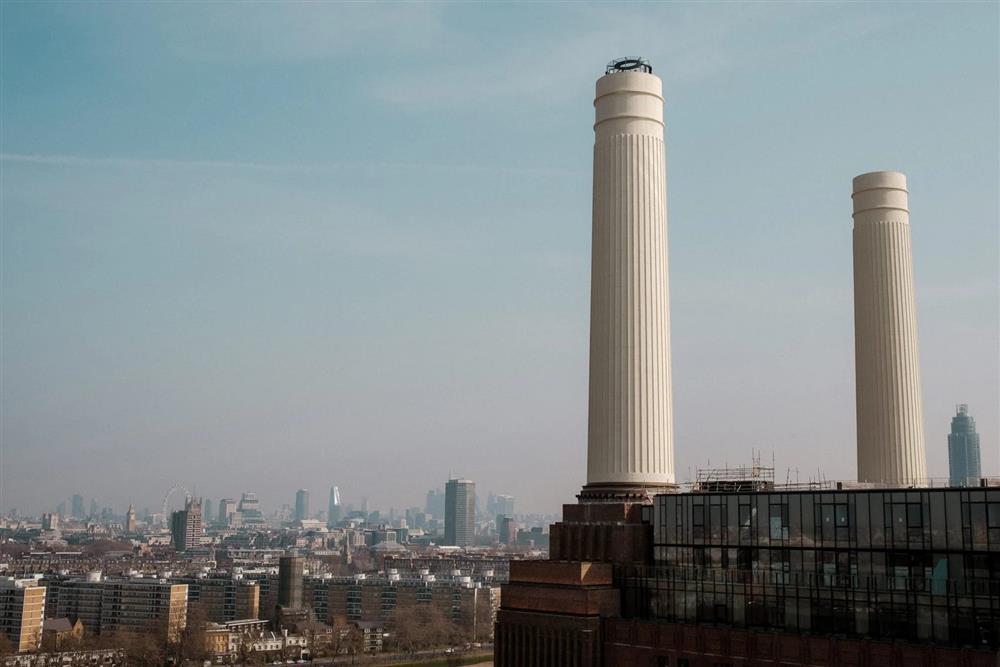 battersea-power-station-chimney