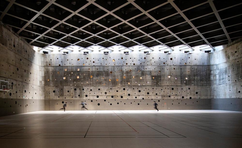 早稻田大學附屬本庄高中（早稲田大学本庄高等学院）新體育館