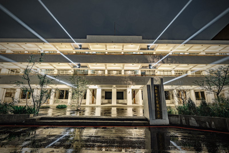 姚仲涵《光電獸#26－你追我跑》（請標註「照片由大聲光電提供 攝影 _ 黃暐程」）