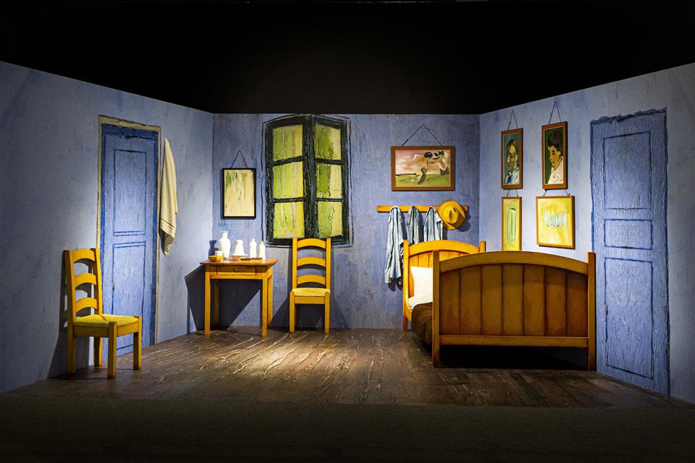 06. 實景打造〈亞爾的臥室〉置身梵谷創作世界