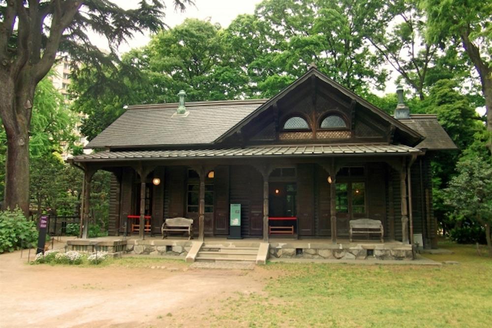 舊岩崎邸庭園・撞球室 Ⓒphoto-ac